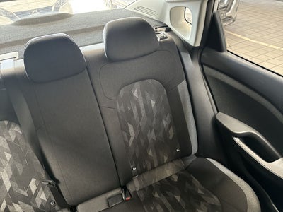 2025 Kia K3 LX MT