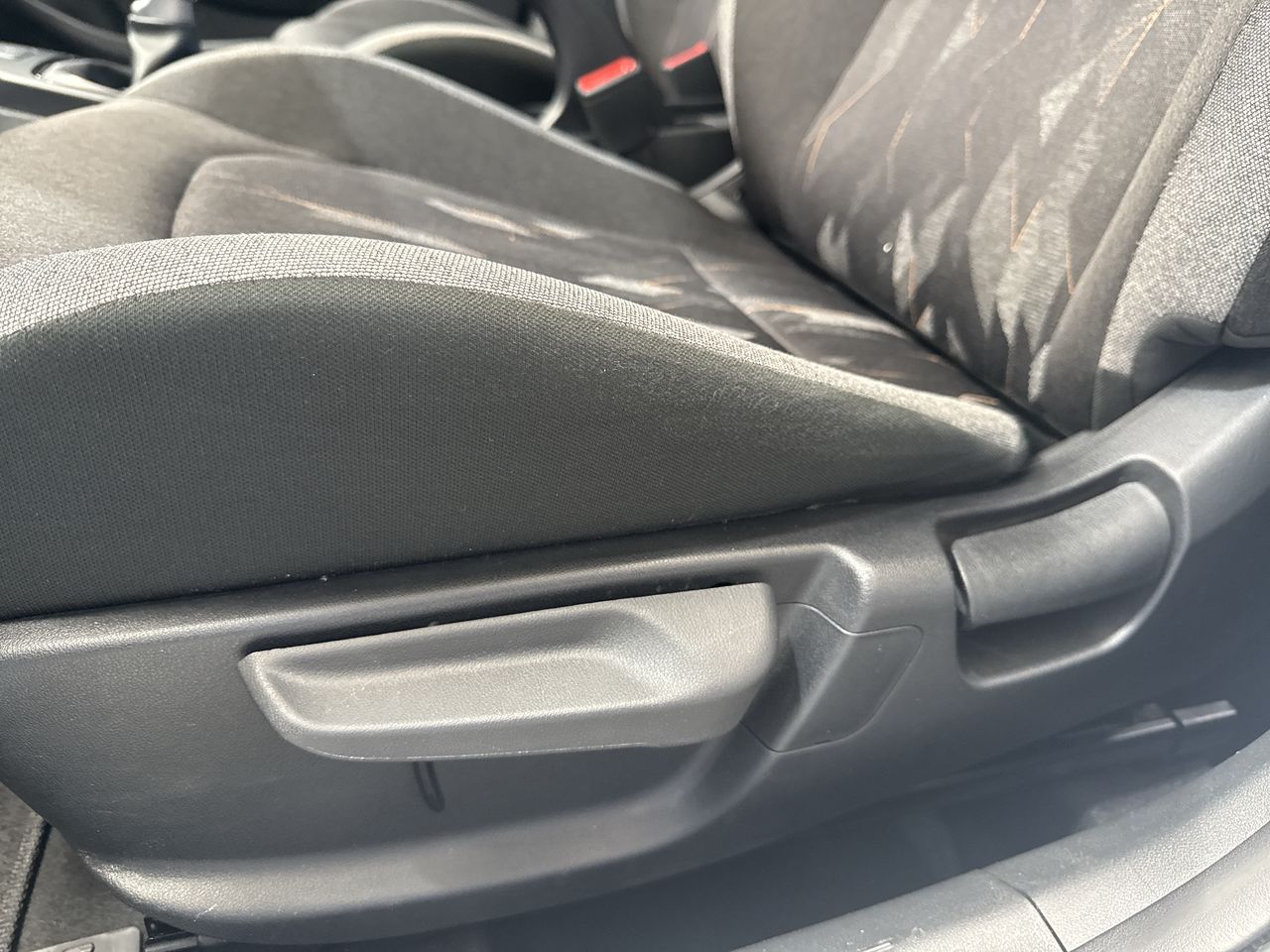 2025 Kia K3 LX MT