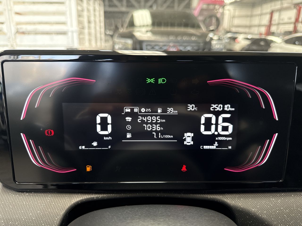 2025 Kia K3 LX MT