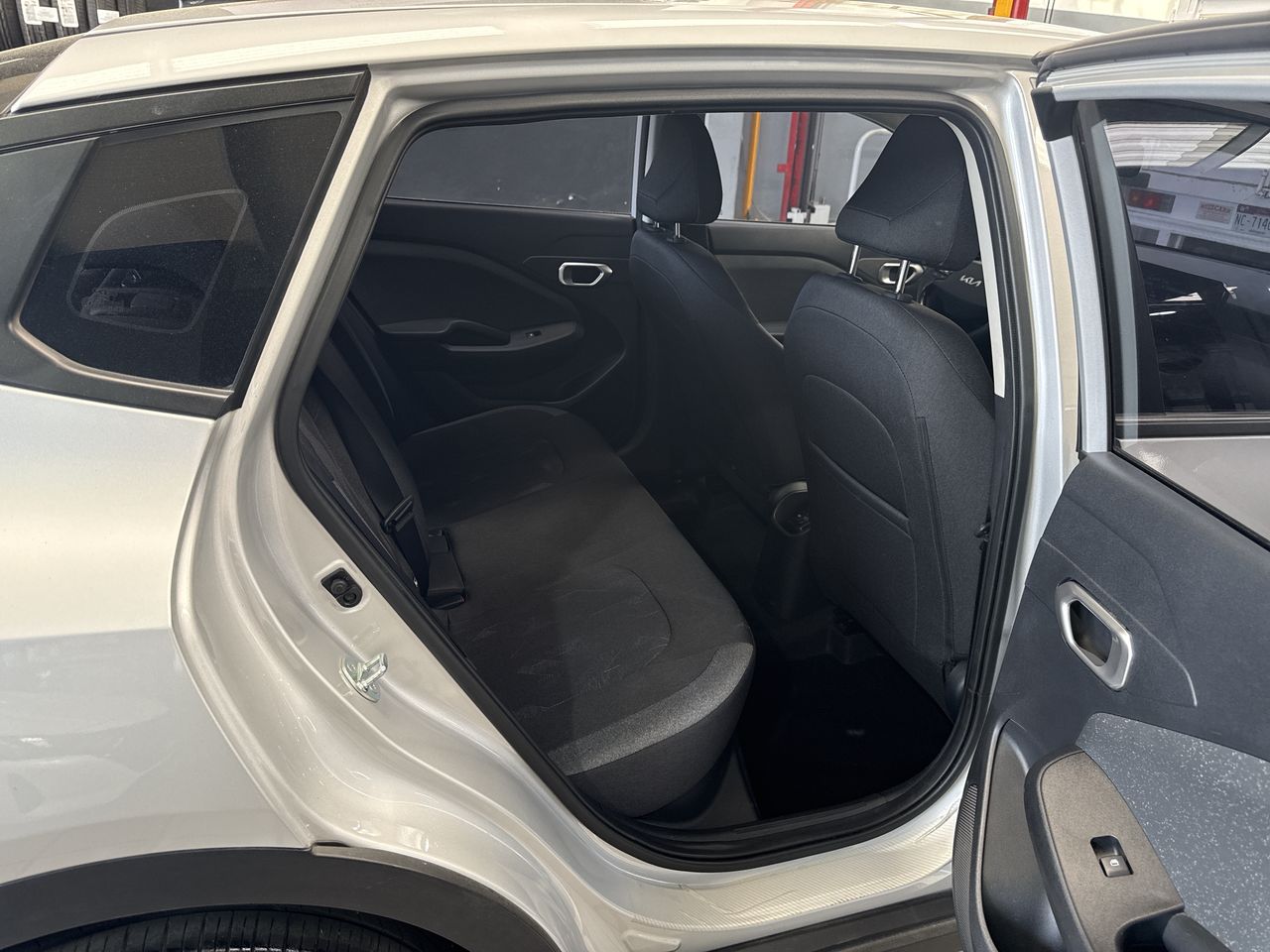 2025 Kia K3 LX MT