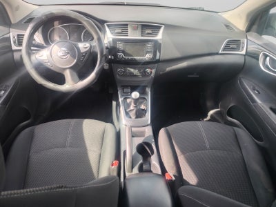 2018 Nissan SENTRA ADVANCE MT