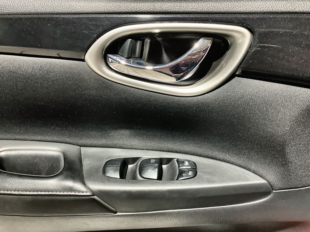 2019 Nissan SENTRA ADVANCE CVT