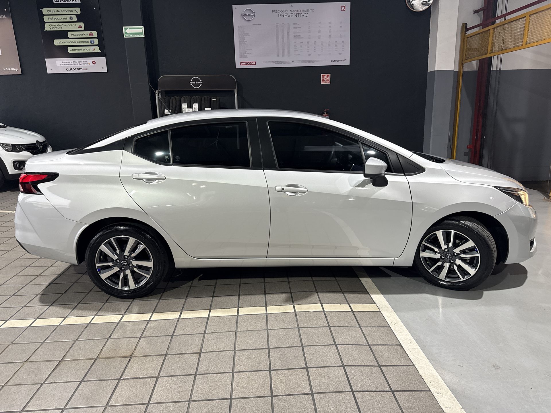 2024 Nissan VERSA ADVANCE CVT 24