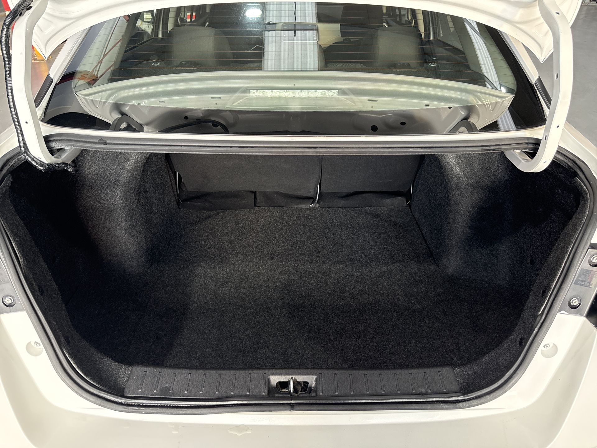 2022 Nissan VERSA ADVANCE MT 22