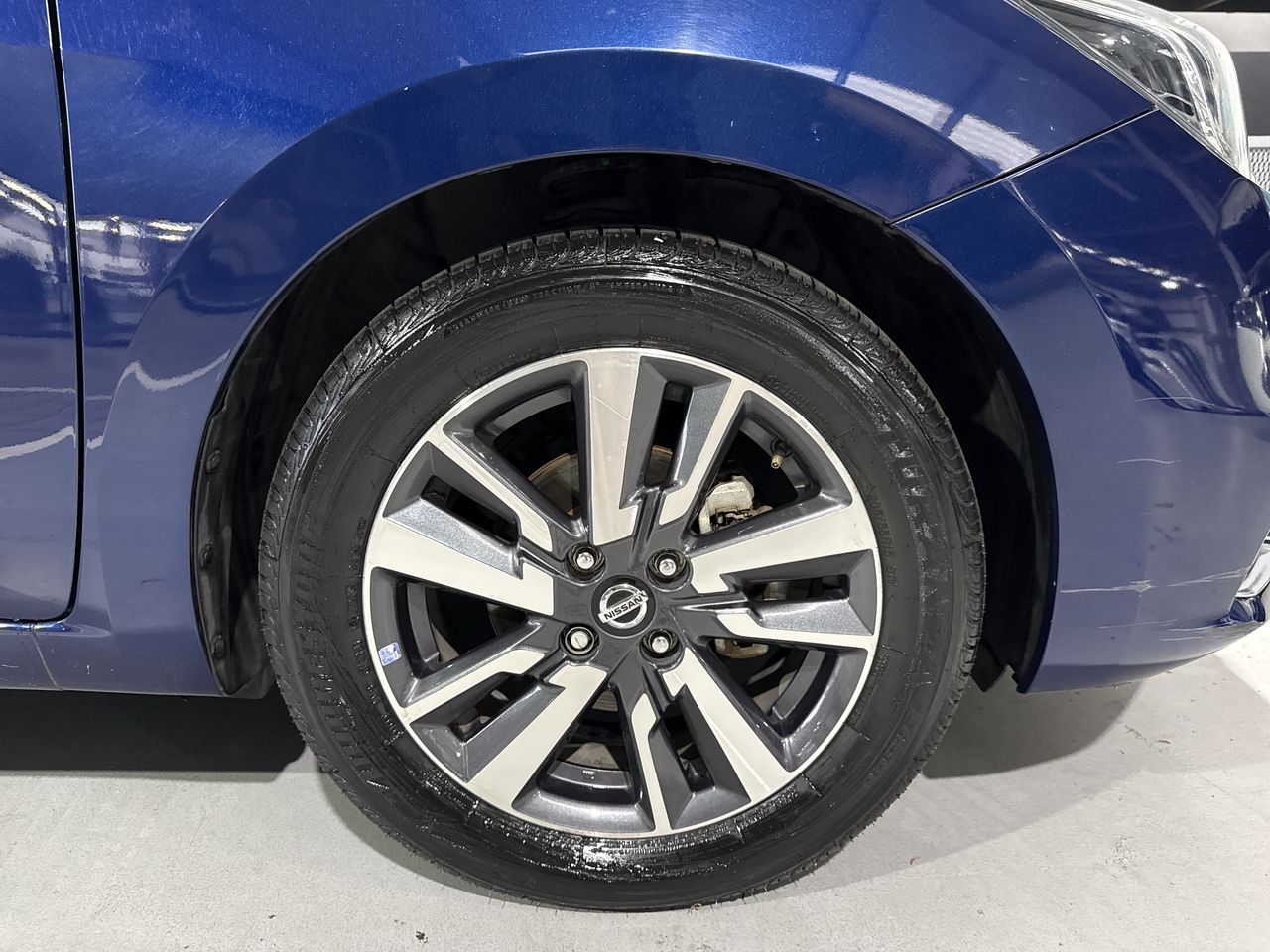 2021 Nissan VERSA ADVANCE CVT 21