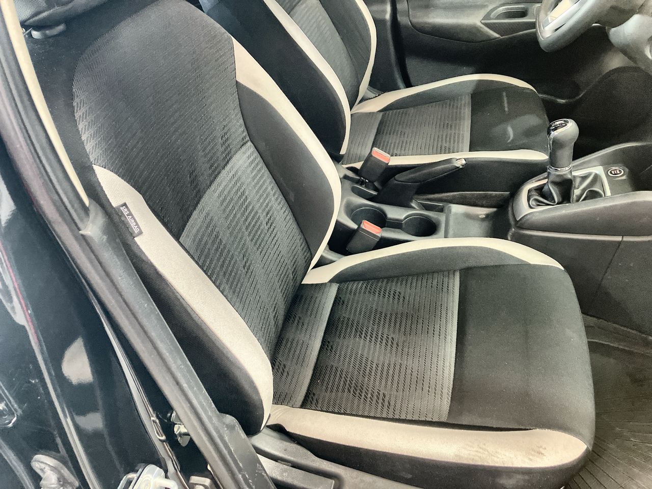 2021 Nissan VERSA ADVANCE MT 21