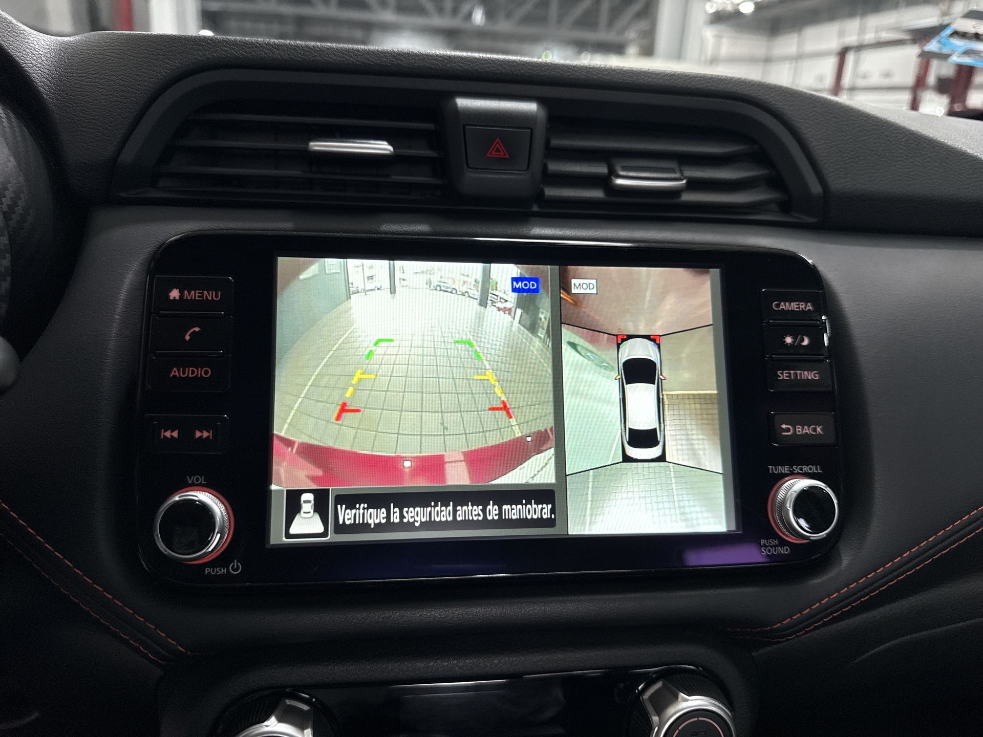 2023 Nissan VERSA SR CVT 23