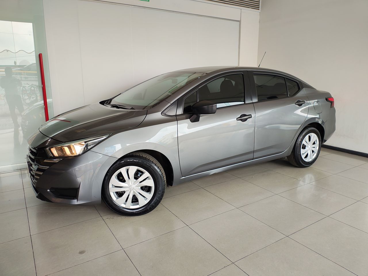 2024 Nissan VERSA SENSE MT 24