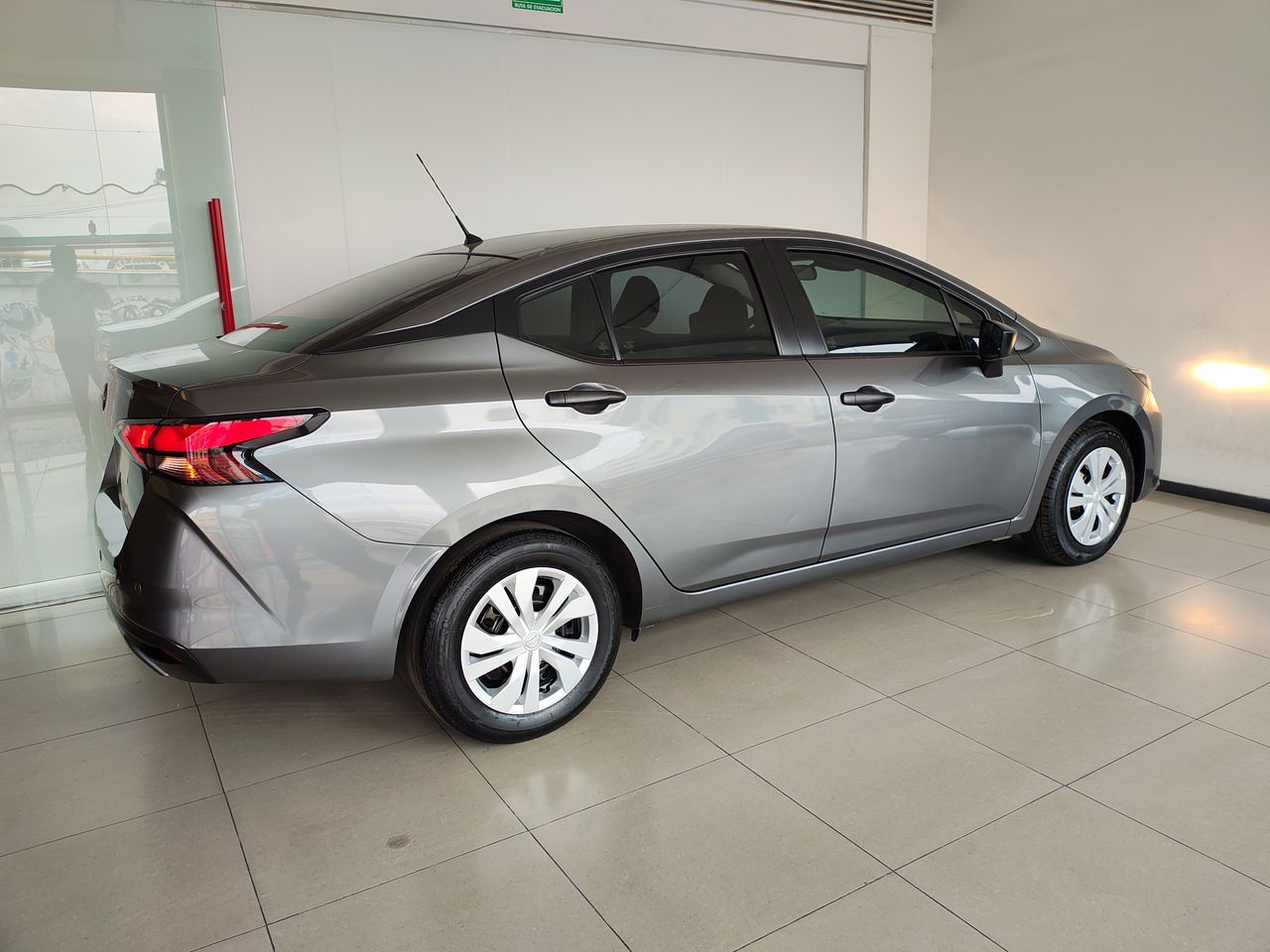 2024 Nissan VERSA SENSE MT 24