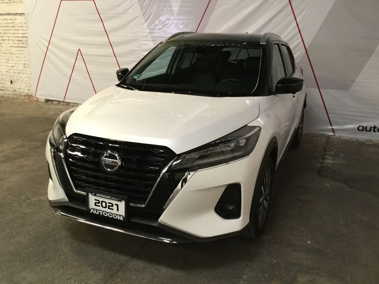 2021 Nissan KICKS PLATINUM BI-TONO 1.6 LTS CVT 21