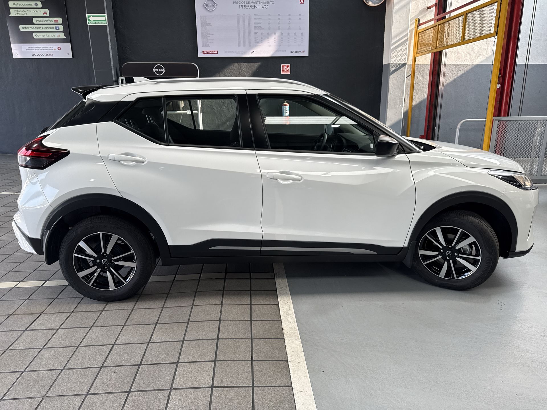 2025 Nissan KICKS PLAY ADVANCE 1.6 LTS MT 25