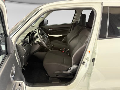 2019 SUZUKI SWIFT GLX TA