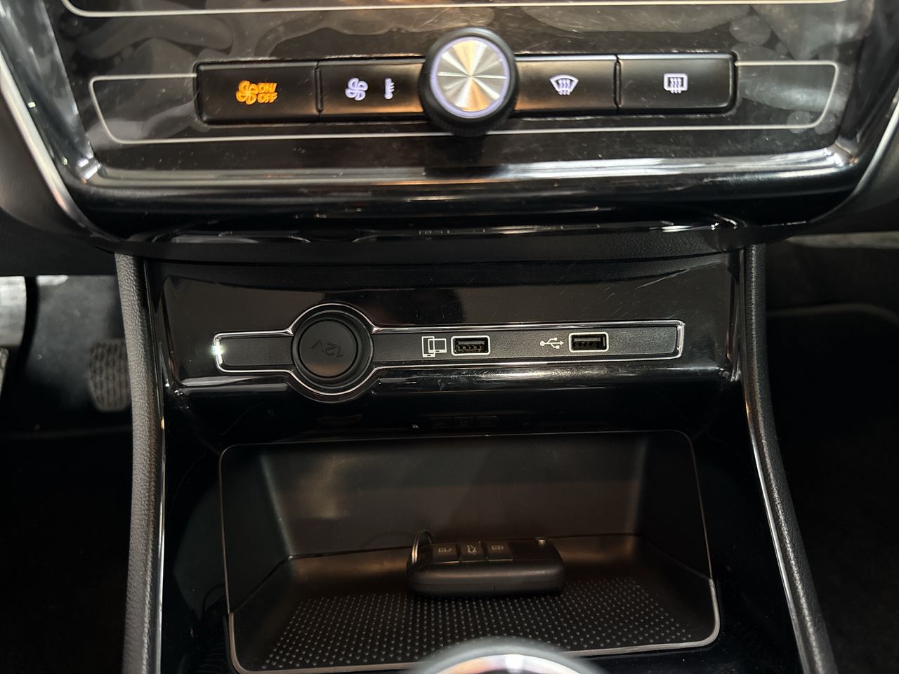 2024 MG MG5 MG5 1.5L COM EXCITE MT MY2024