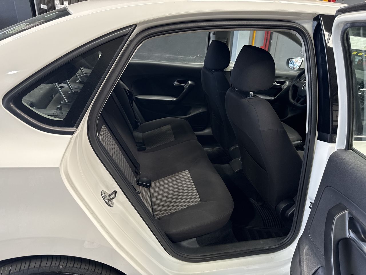 2019 Volkswagen VENTO STARTLINE STD.