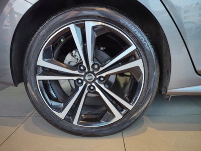 2023 Nissan SENTRA SR CVT 23