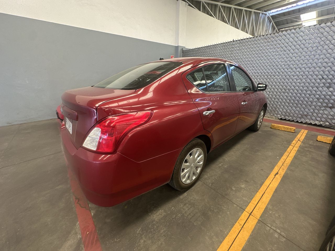 2018 Nissan VERSA VERSA SENSE T/A A/C