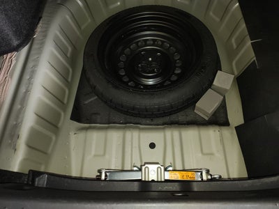 2021 Nissan VERSA ADVANCE CVT 21