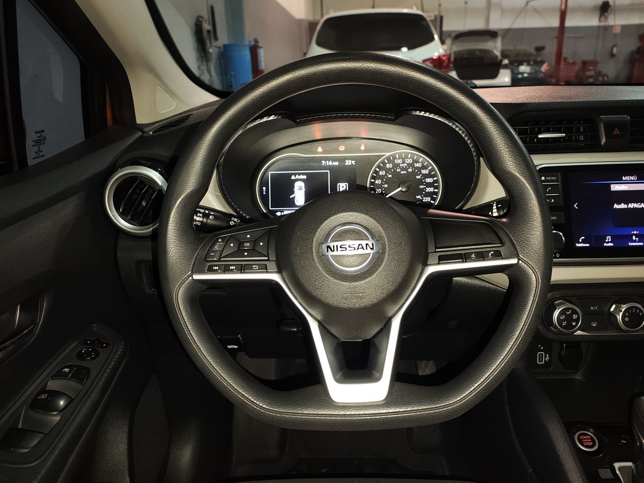 2020 Nissan VERSA ADVANCE CVT