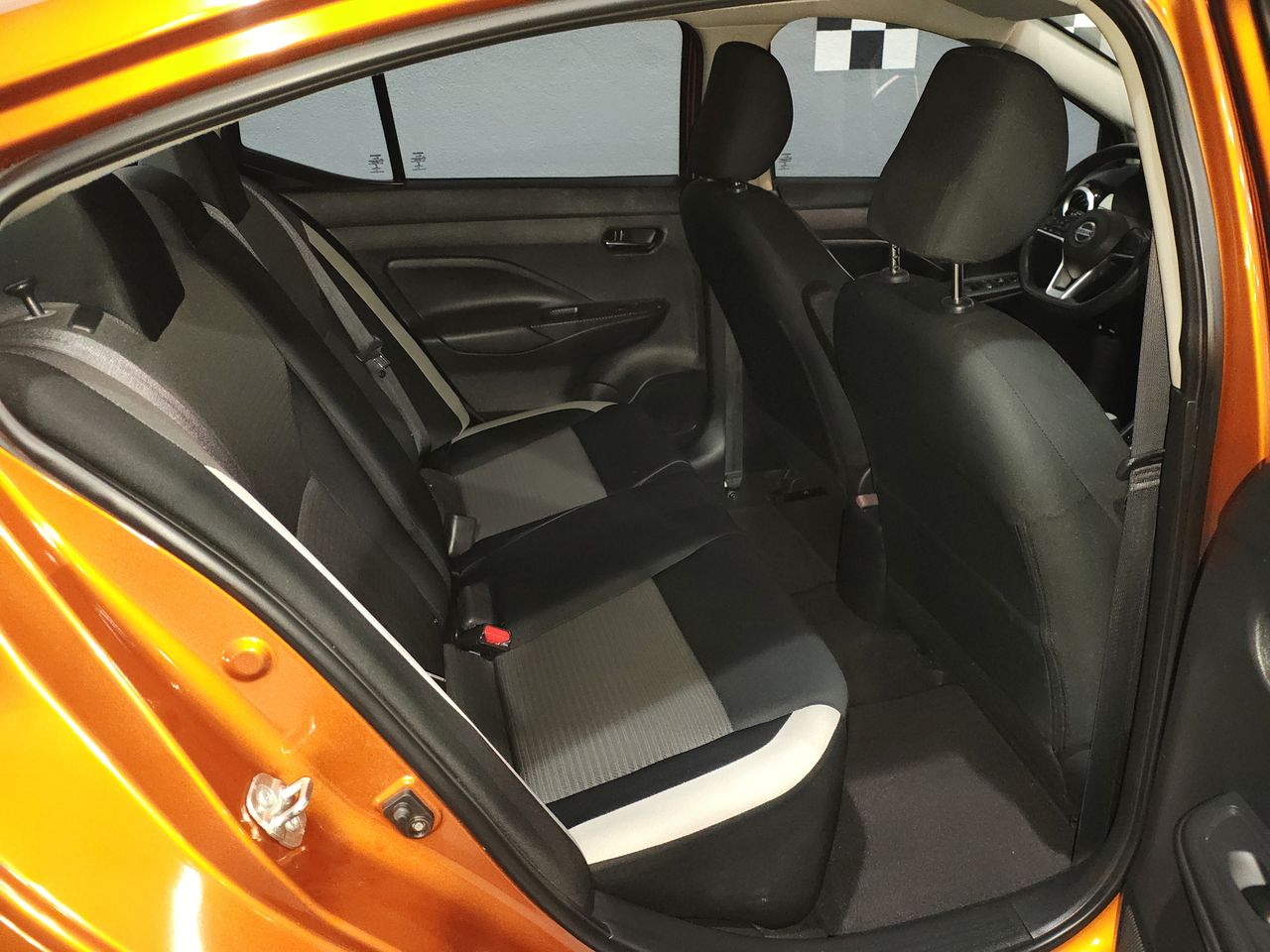 2020 Nissan VERSA ADVANCE CVT