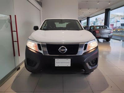 2020 Nissan NP300 DOBLE CABINA SE TM AC PAQ SEG 6VEL