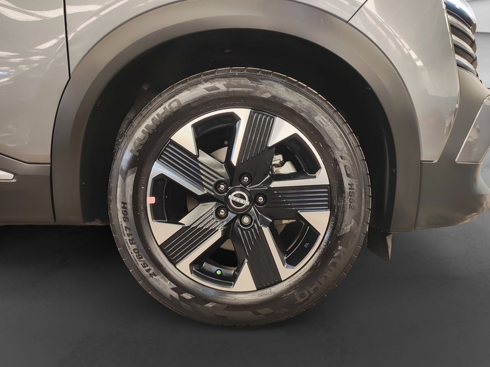 2025 Nissan KICKS KICKS ADVANCE CVT