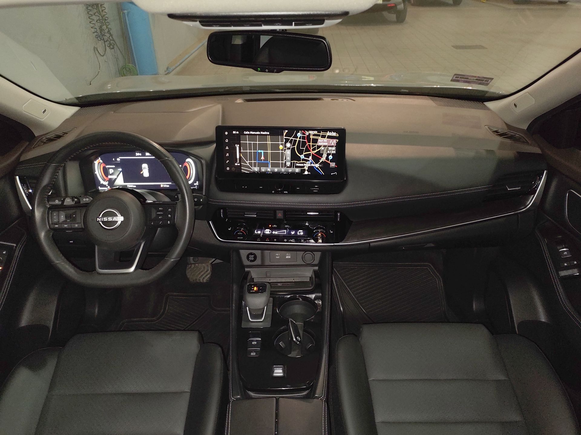 2025 Nissan X-TRAIL PLATINUM 2 ROW 25