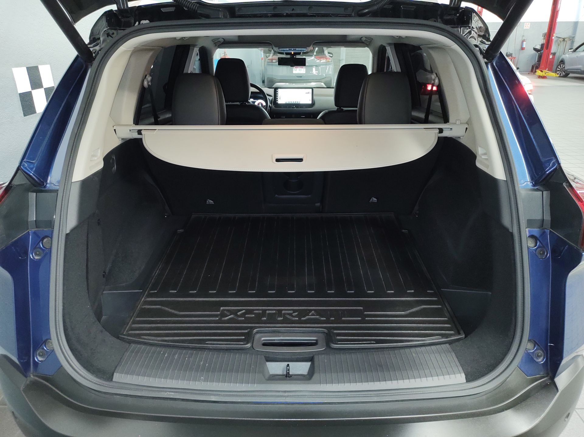 2023 Nissan X-TRAIL PLATINUM PLUS 2 ROW 23