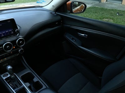 2023 Nissan SENTRA ADVANCE CVT 23