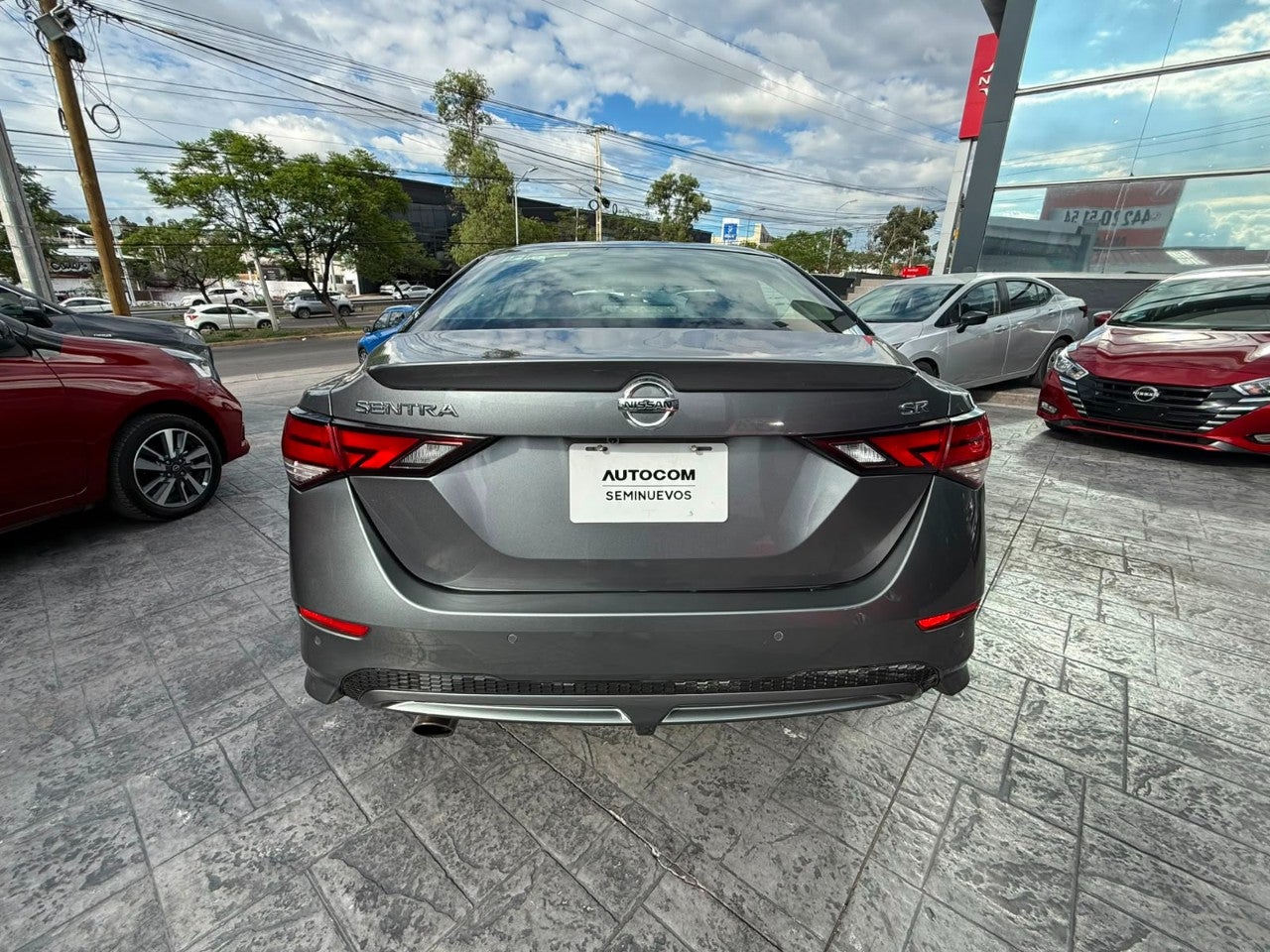 2023 Nissan SENTRA SR BITONO CVT 23