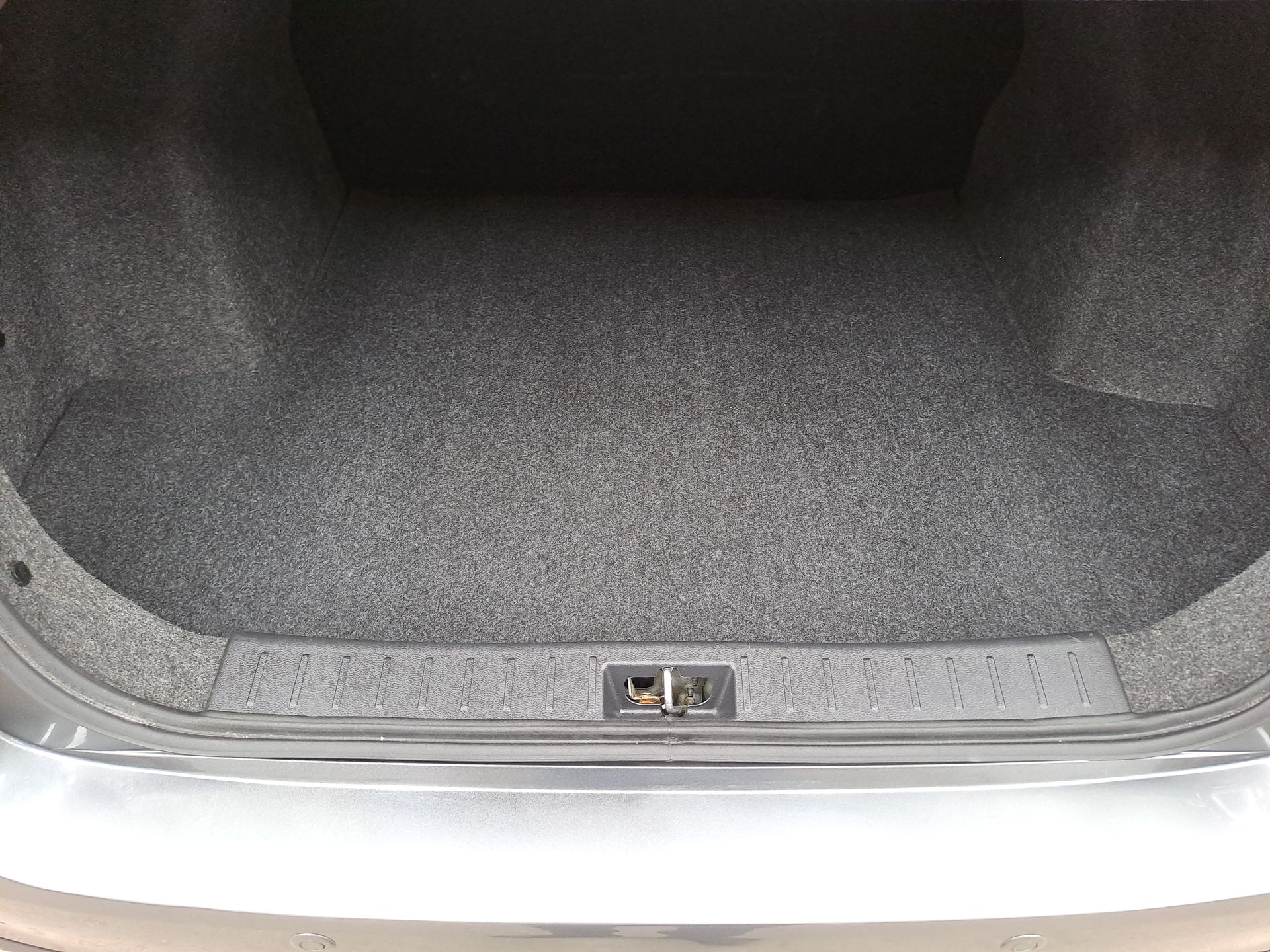 2024 Nissan VERSA SENSE MT 24