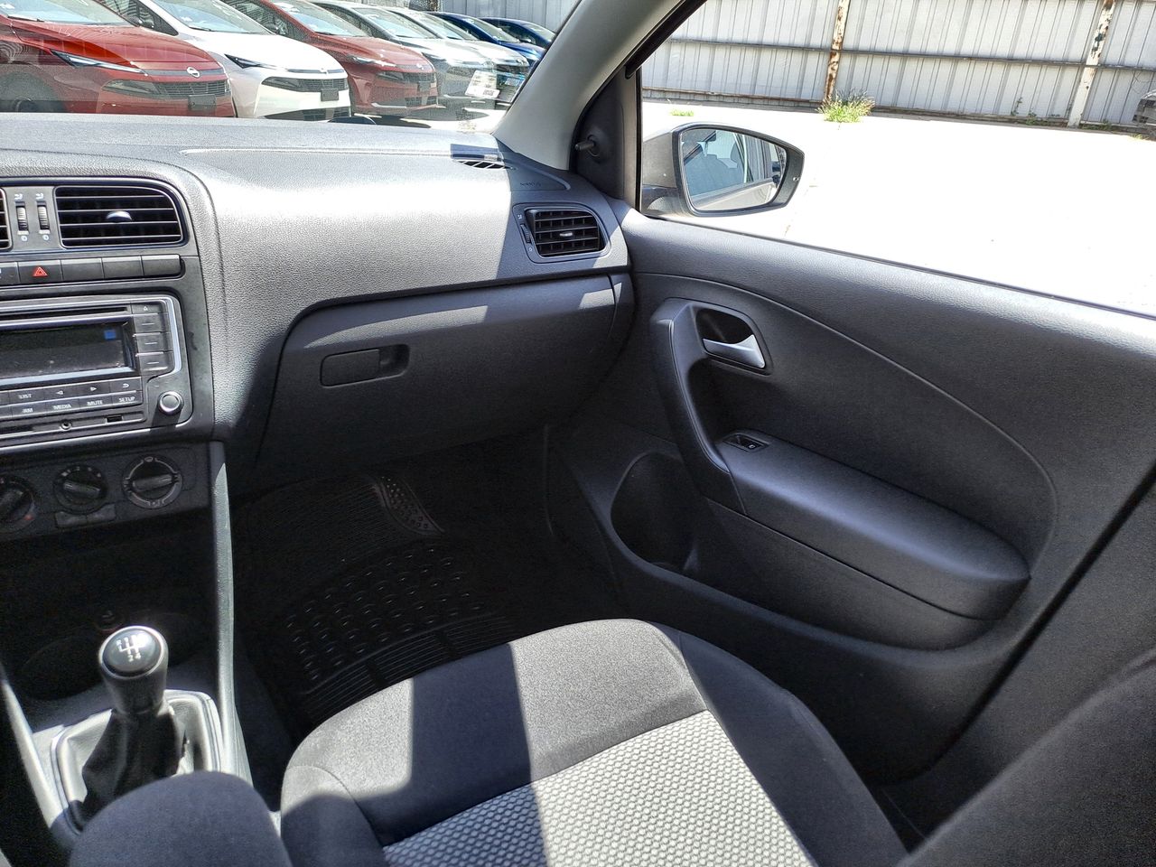 2018 Volkswagen VENTO COMFORTLINE STD.