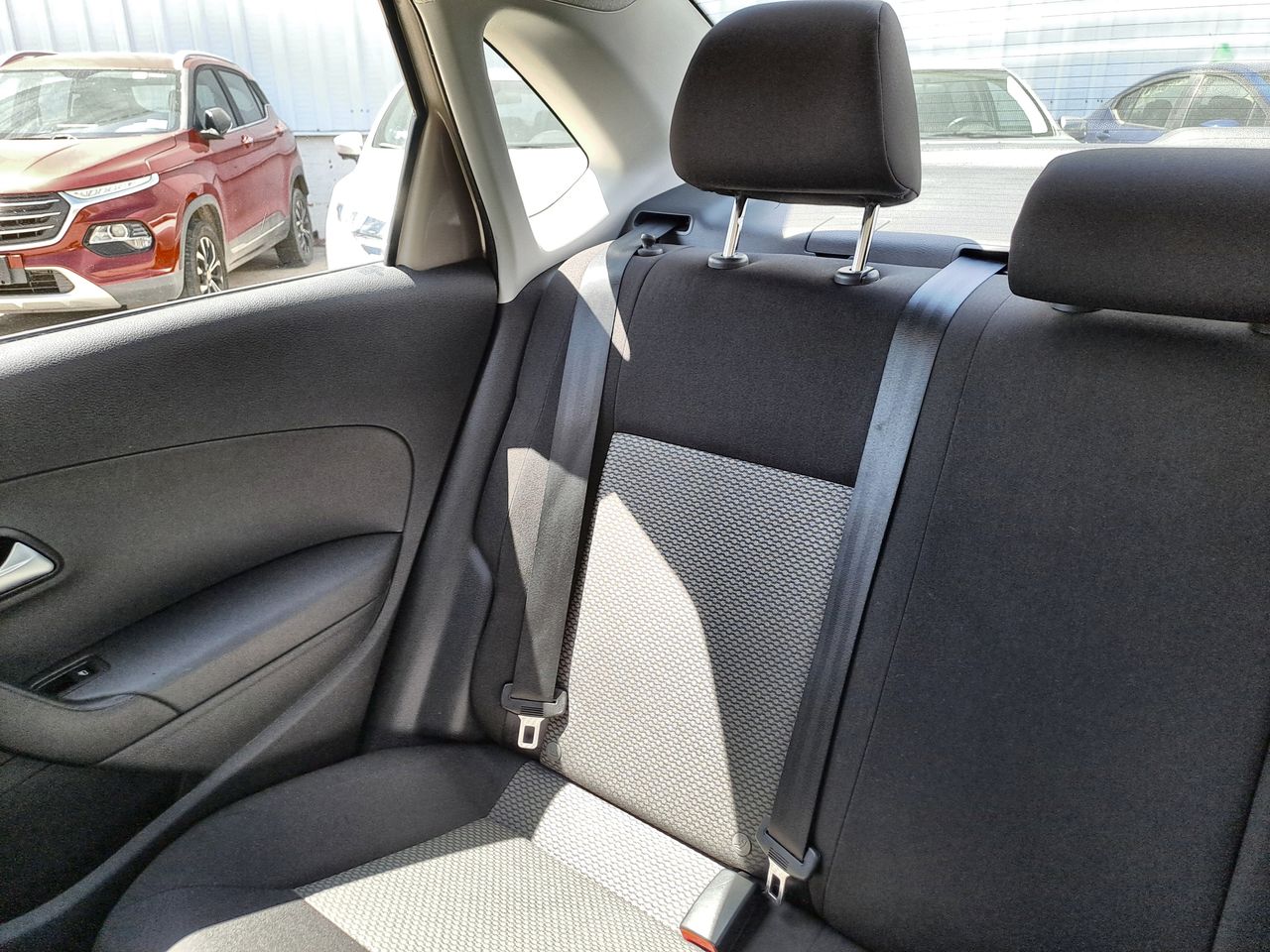 2018 Volkswagen VENTO COMFORTLINE STD.