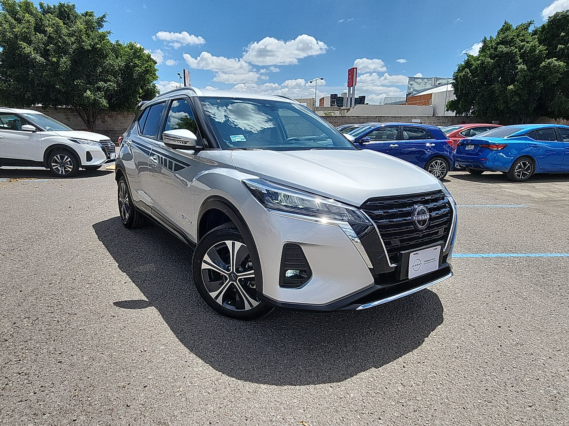 2024 Nissan KICKS PLATINUM E-POWER 24