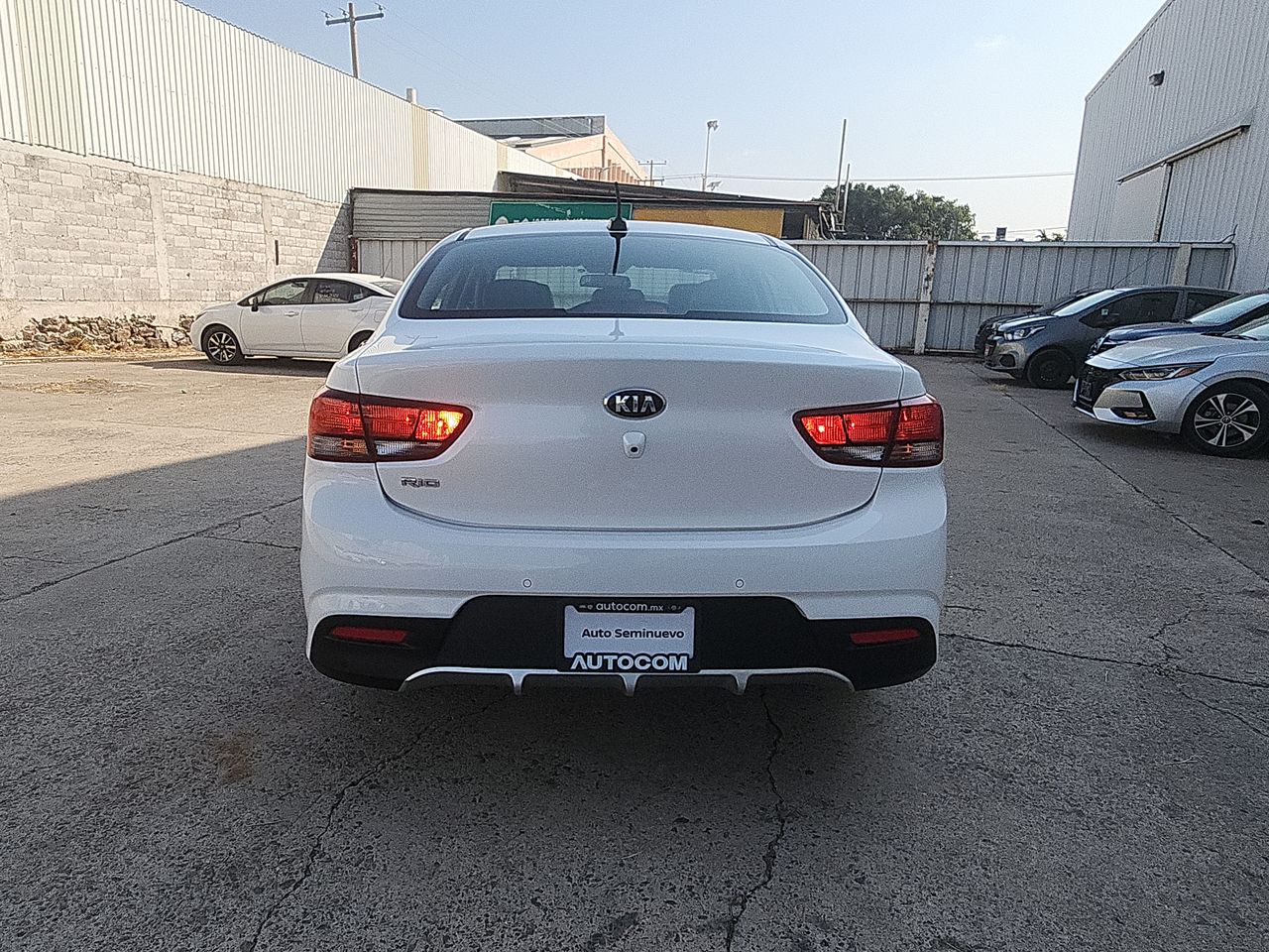 2020 Kia RIO SEDÁN LX TM