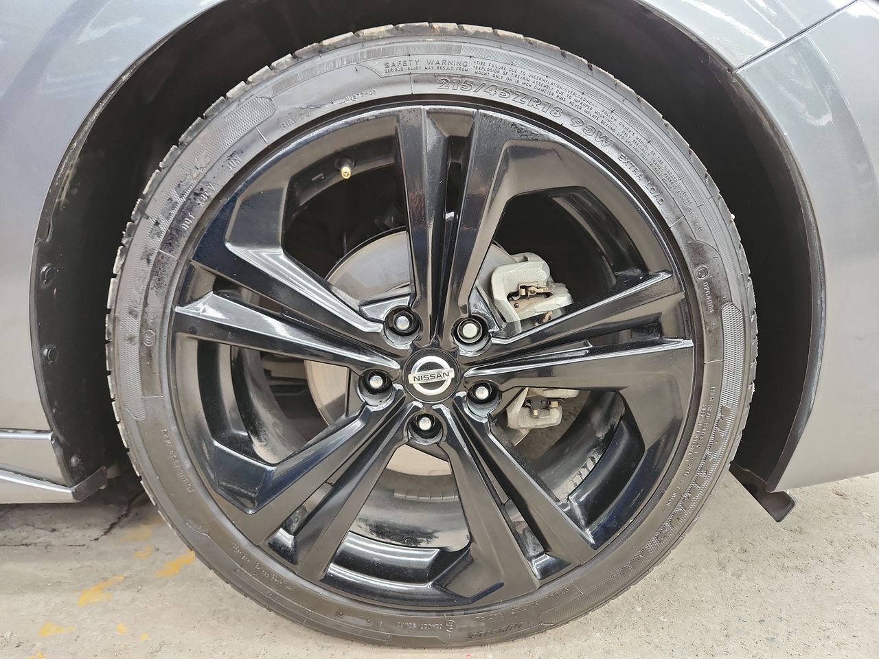 2021 Nissan SENTRA SR BITONO CVT 21