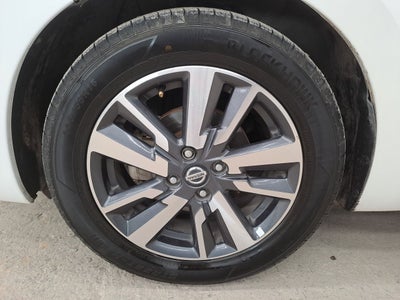 2020 Nissan VERSA ADVANCE CVT