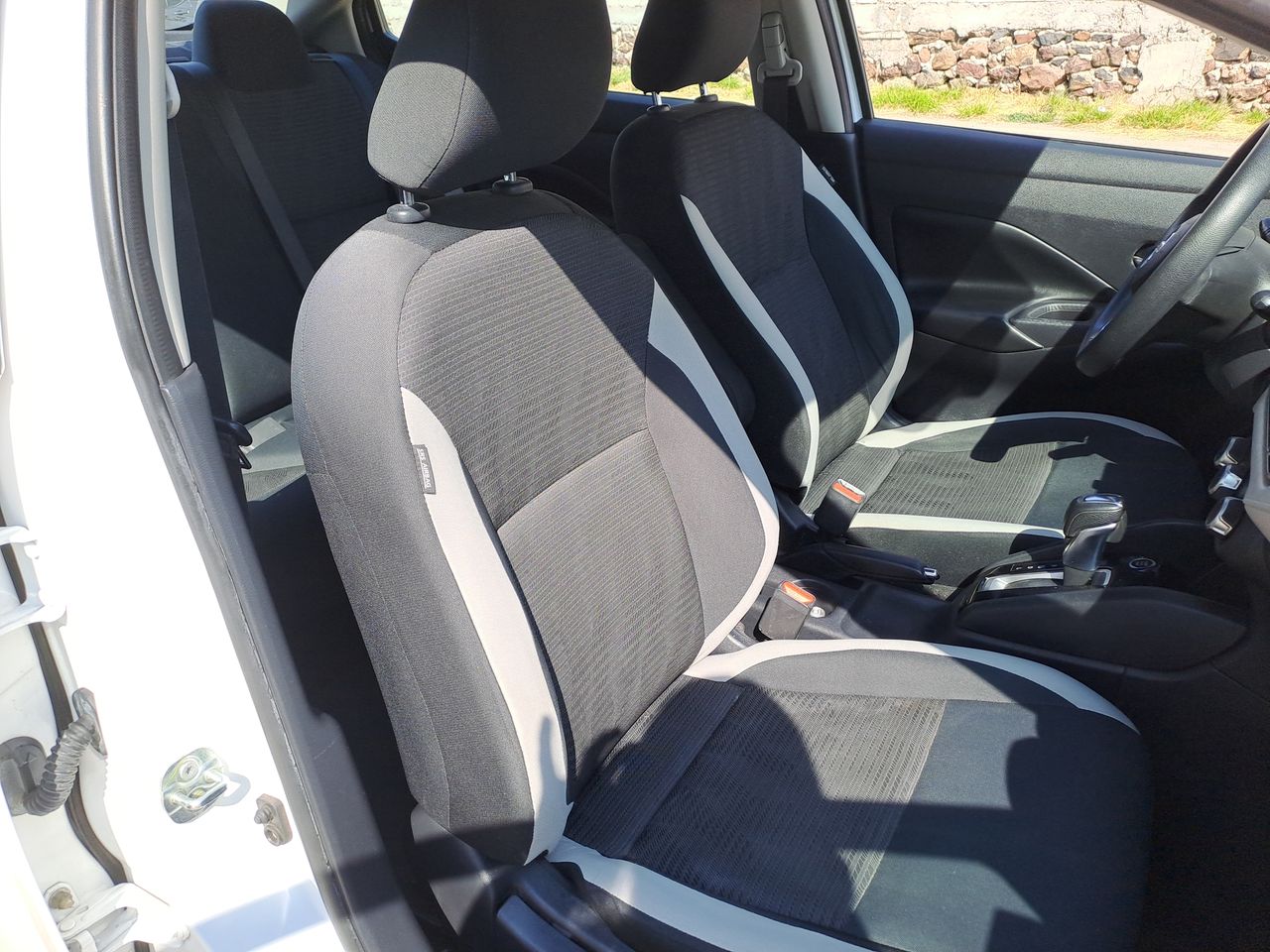 2020 Nissan VERSA ADVANCE CVT