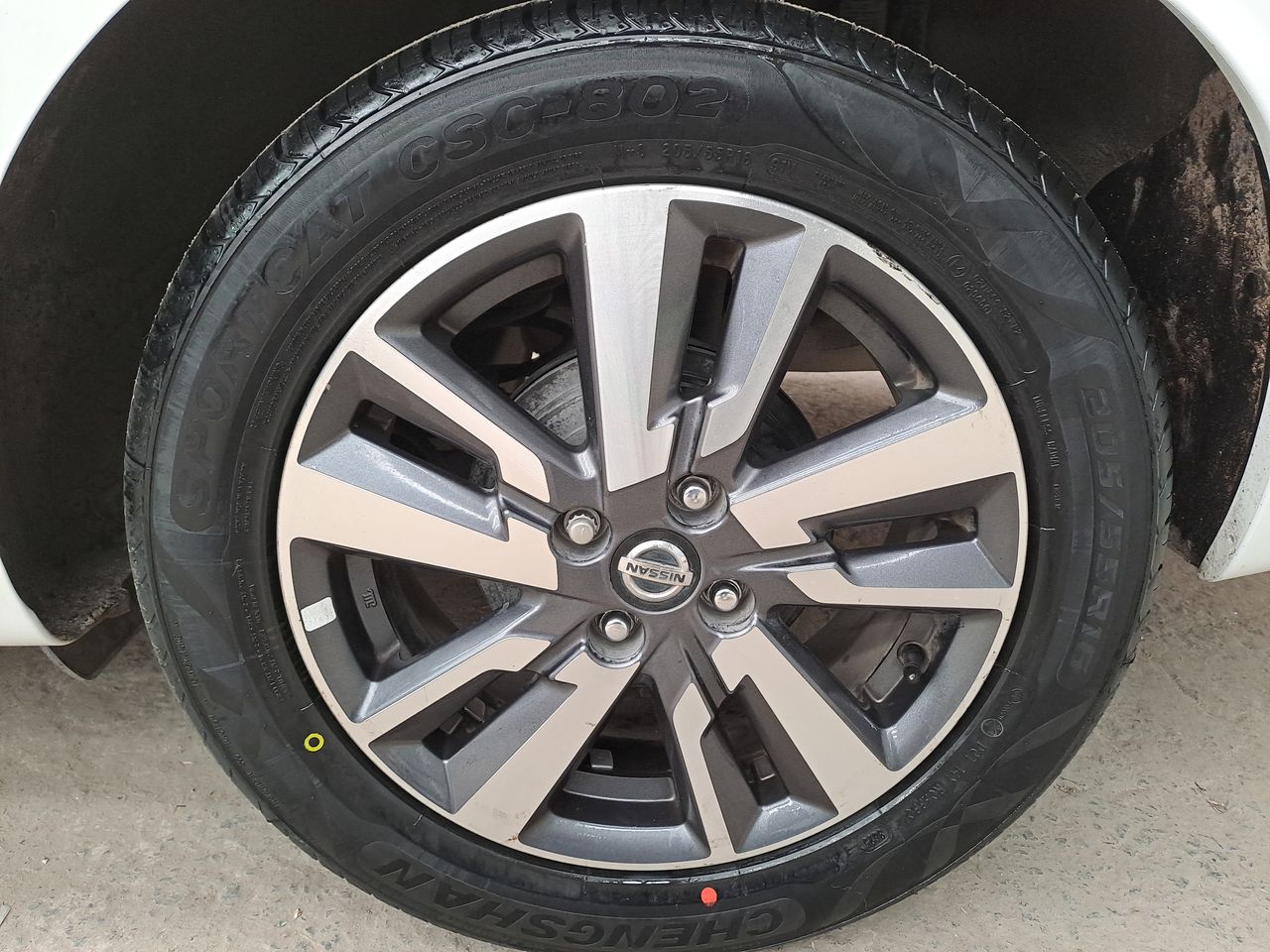 2020 Nissan VERSA ADVANCE CVT