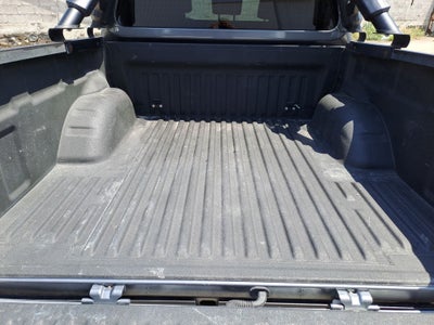 2024 Nissan FRONTIER FRONTIER LE TA 24