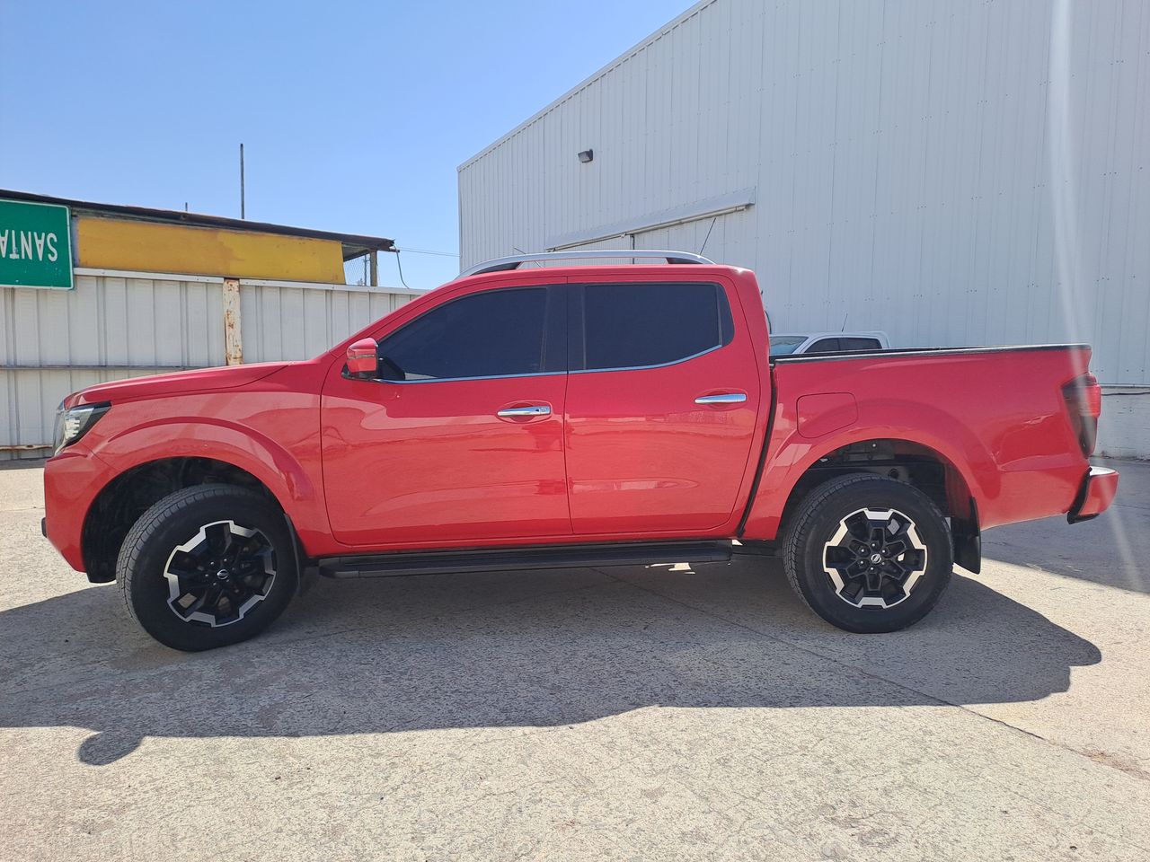 2021 Nissan FRONTIER PLATINUM LE TA 21