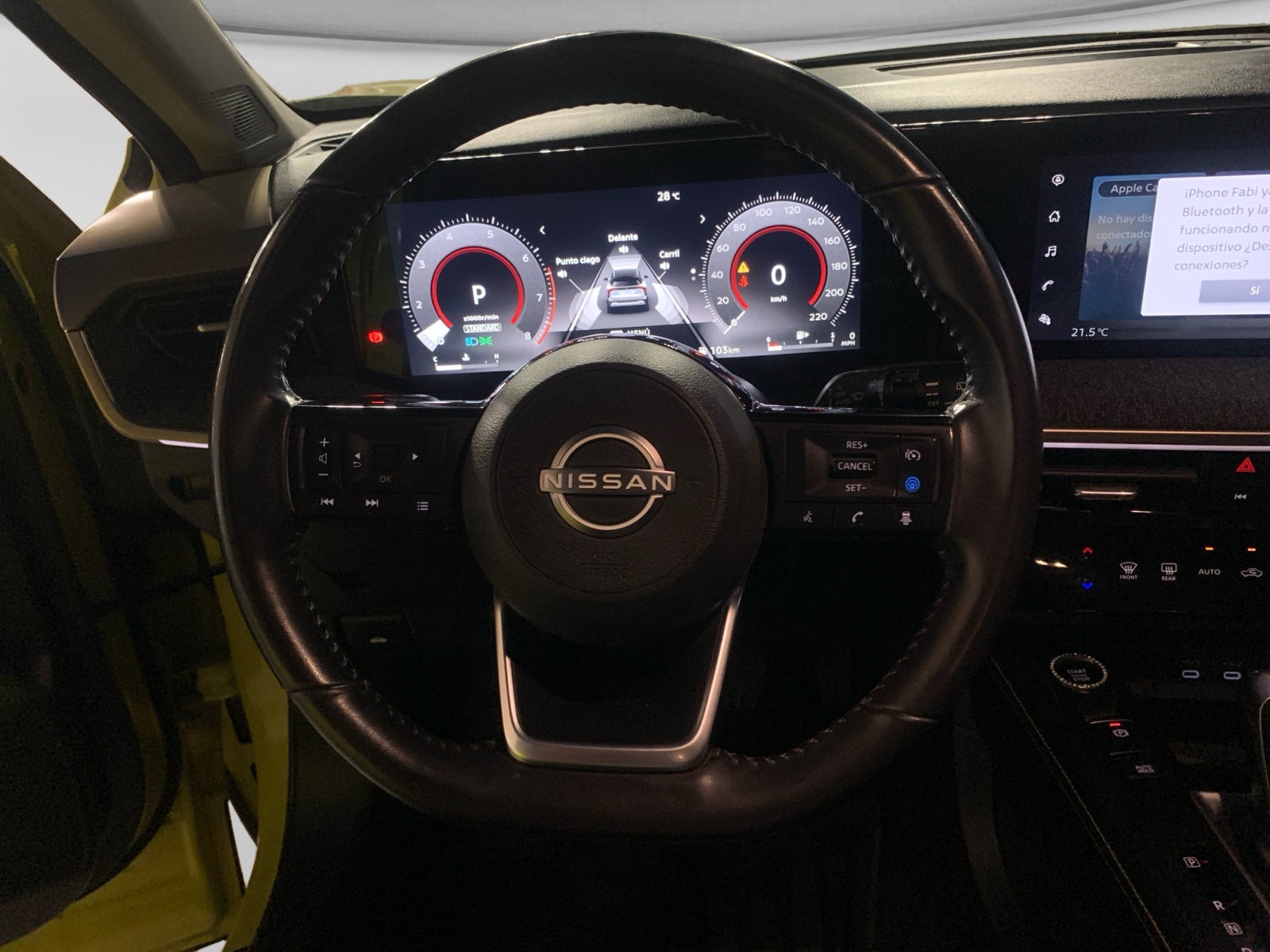 2025 Nissan KICKS PLATINUM CVT 25