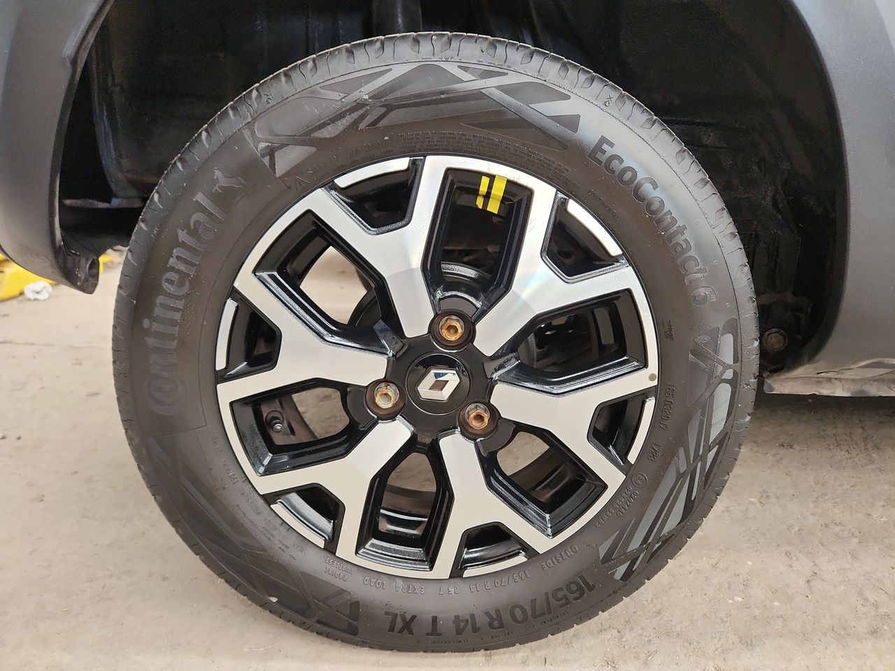 2024 RENAULT KWID BITONO