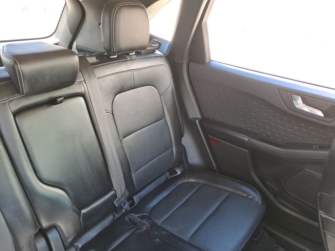 2020 Ford ESCAPE TITANIUM ECOBOOST 2.0L