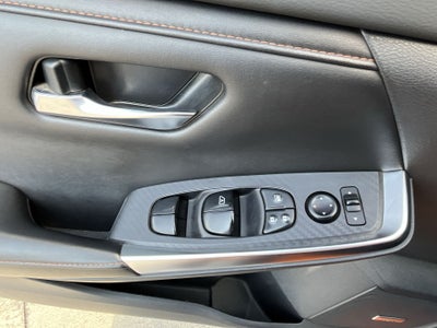 2022 Nissan SENTRA SR CVT