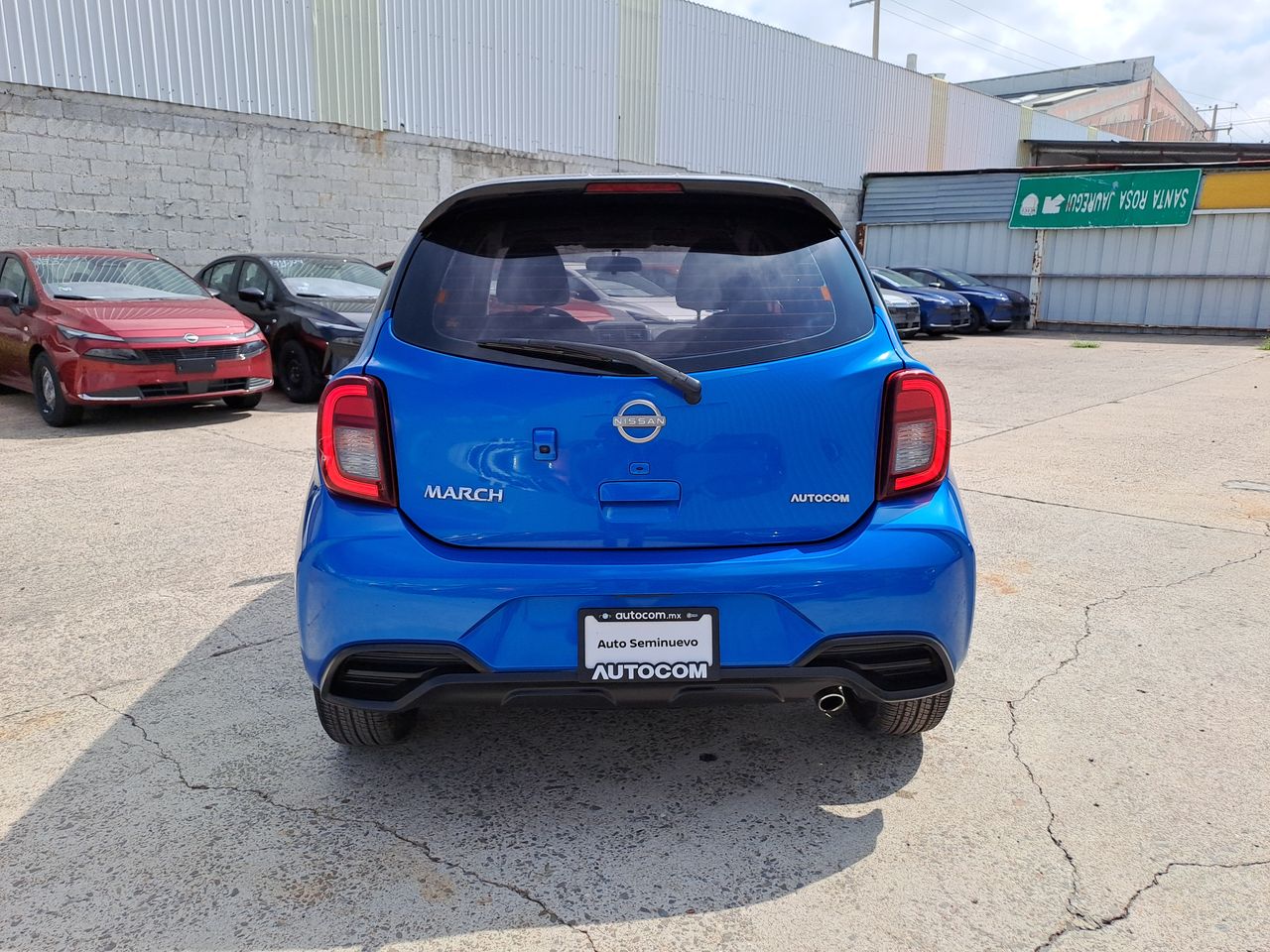 2023 Nissan MARCH EXCLUSIVE TA BI-TONO 23