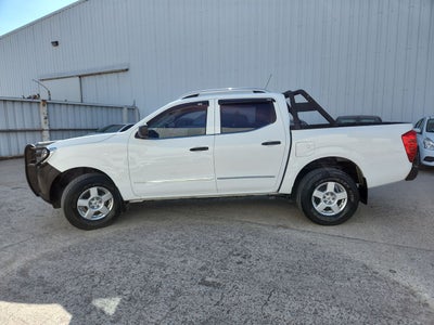 2020 Nissan FRONTIER DOBLE CABINA SE TM AC PAQ SEG 6VEL