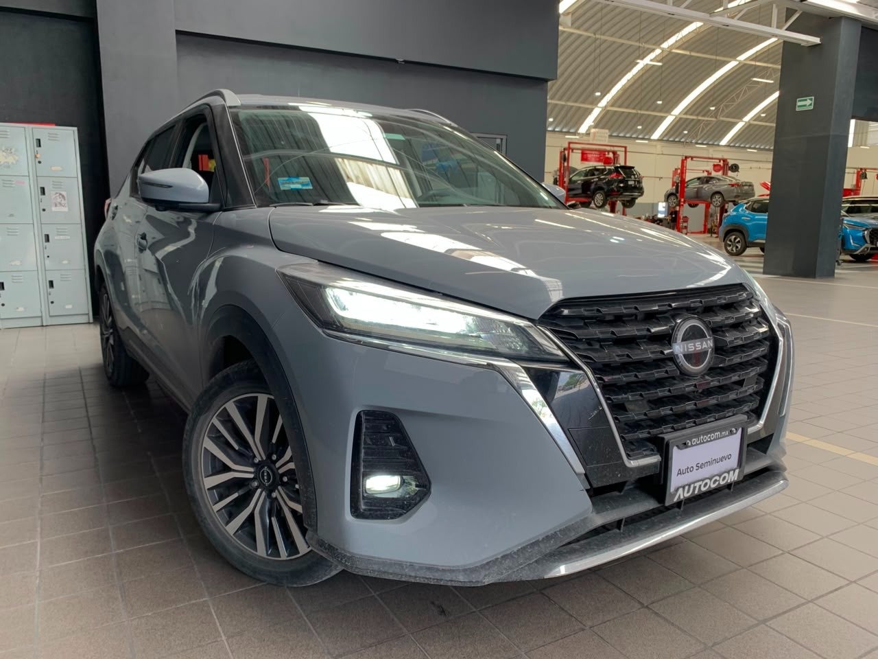 2023 Nissan KICKS KICKS PLATINUM CVT NEGRO