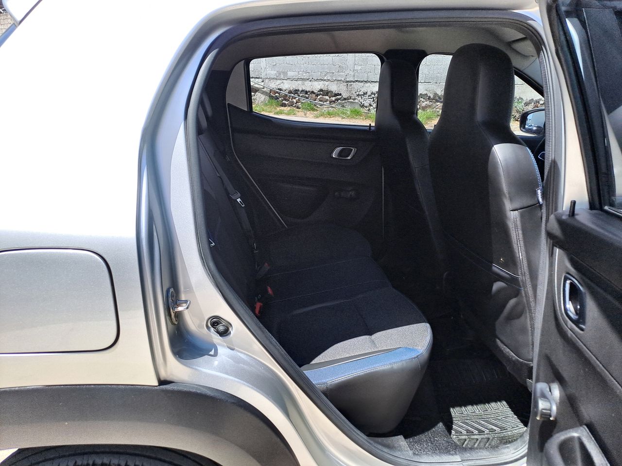 2024 RENAULT KWID ICONIC