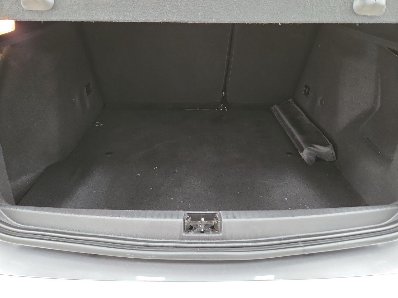 2023 RENAULT DUSTER ICONIC CVT