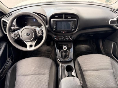 2021 Kia SOUL SOUL 1.6L LX T/M
